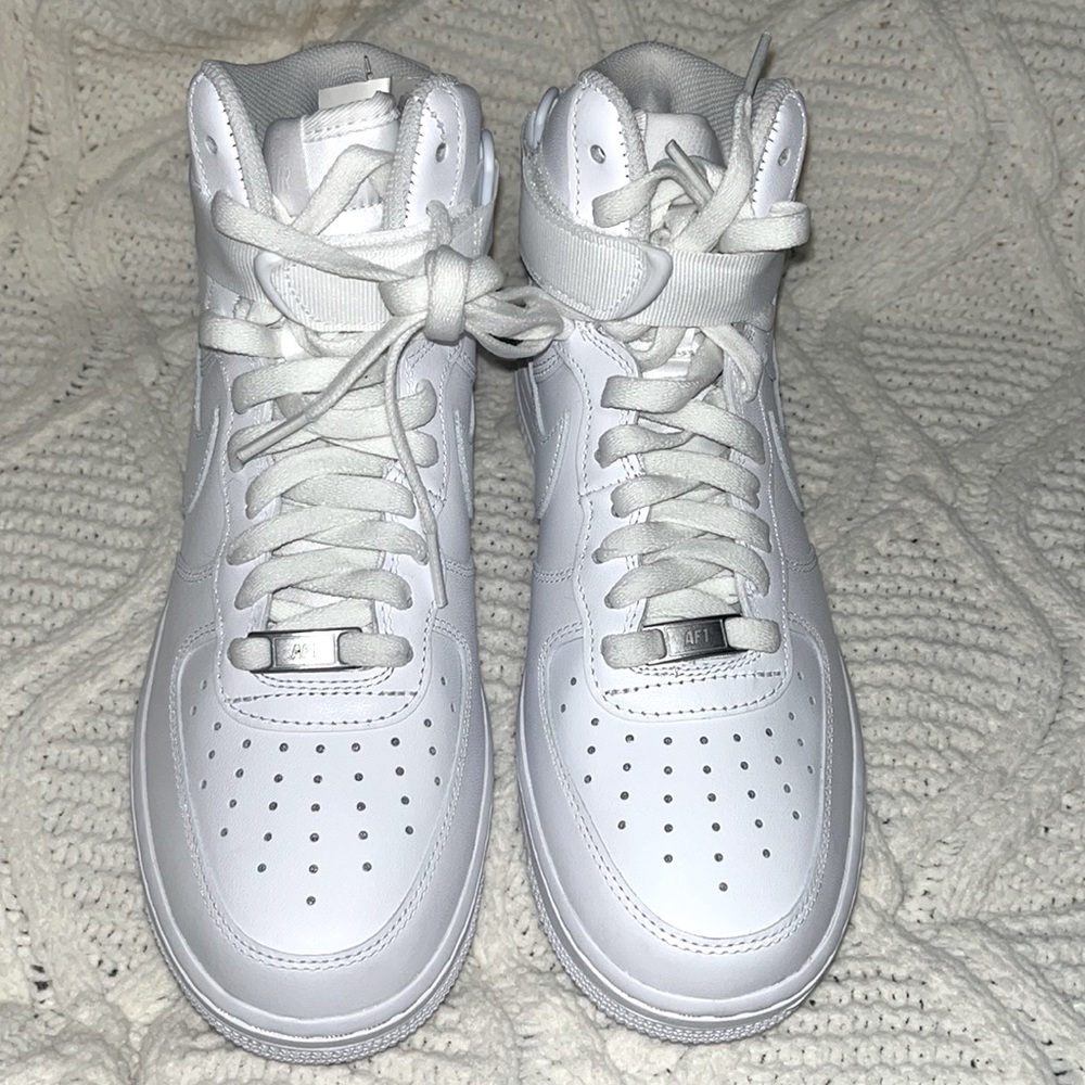 Nike Air Force 1 High 👟 WOMEN